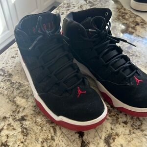 Jordan Max Aura Black